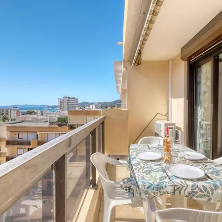 Apartment T2 200m From Lavandou Classified 3 Le Lavandou